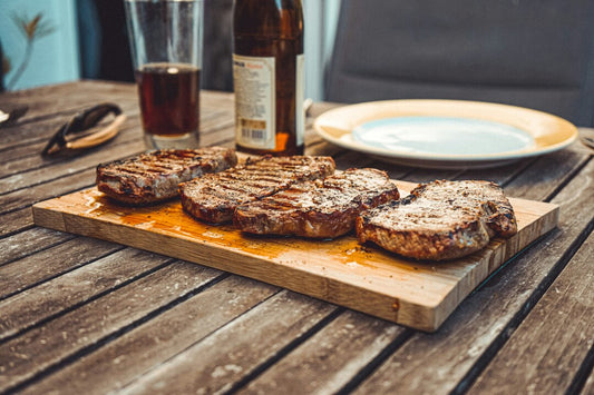 Proteinrik Mat fra dyreriket. Fire kjøttstykker